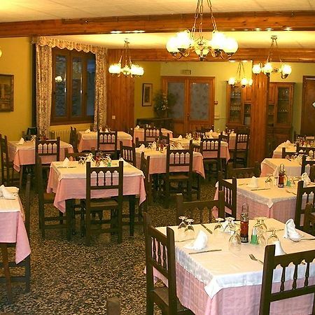 Fonda Agusti Hotel Esterri D'Aneu Luaran gambar