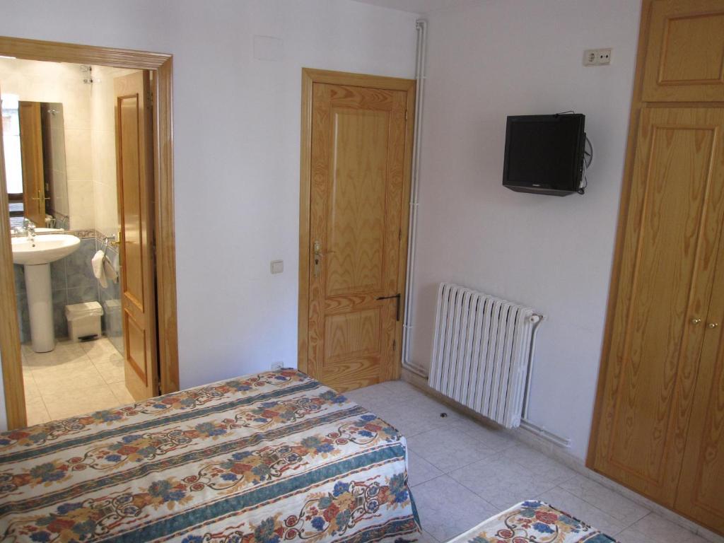 Fonda Agusti Hotel Esterri D'Aneu Bilik gambar